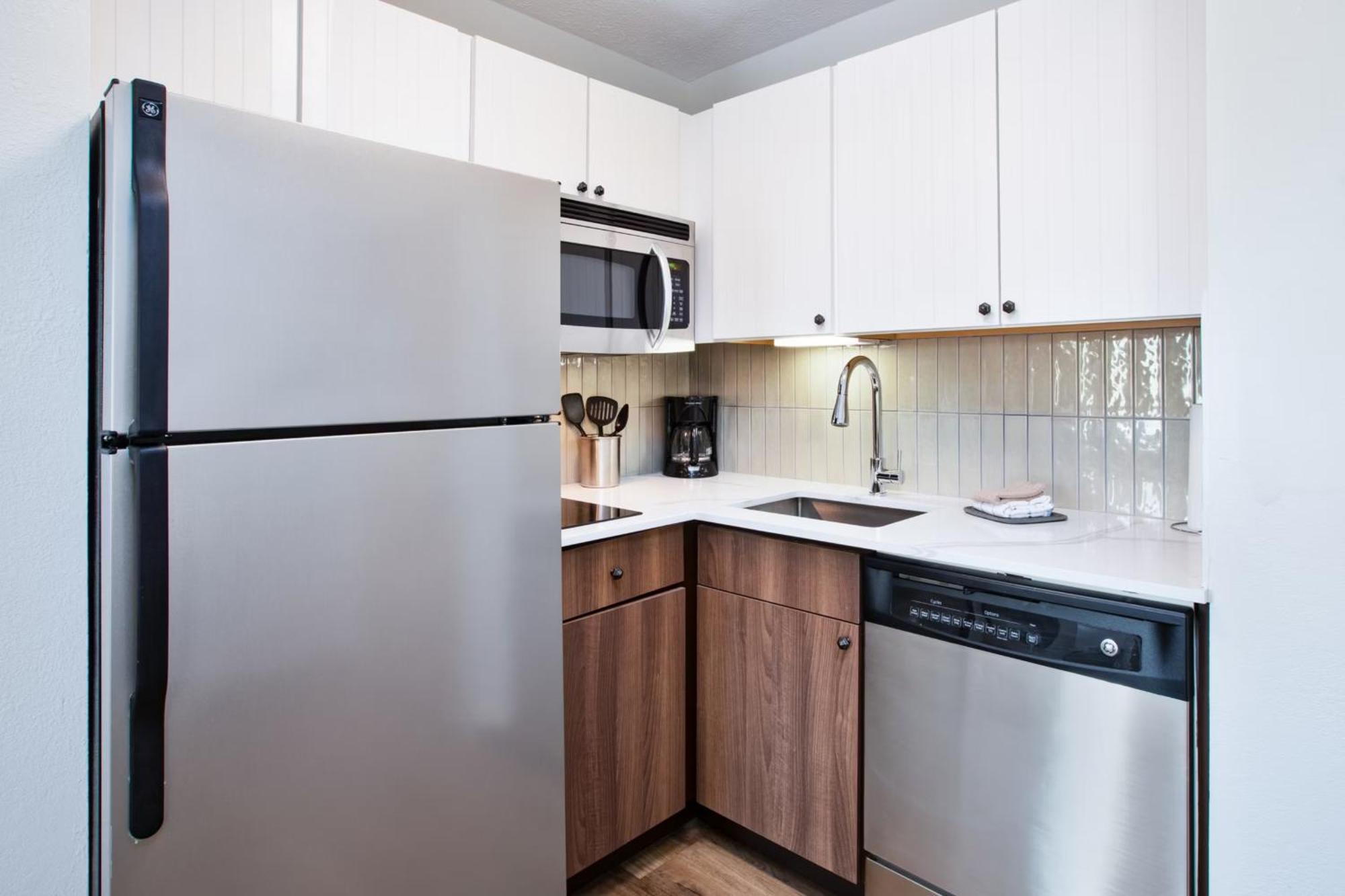 Staybridge Suites Omaha 80Th And Dodge By Ihg Eksteriør bilde