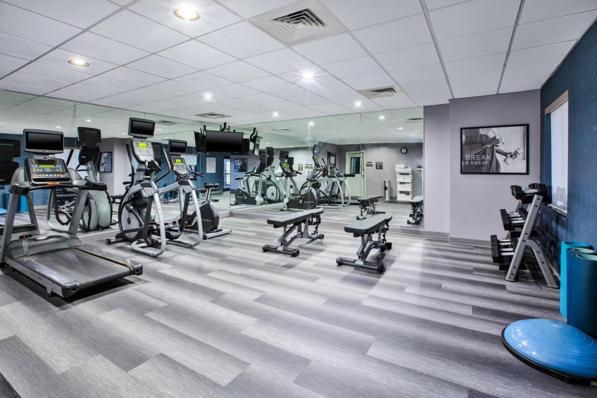 Staybridge Suites Omaha 80Th And Dodge By Ihg Eksteriør bilde