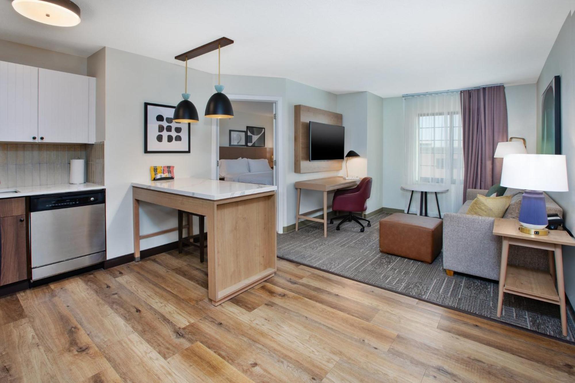 Staybridge Suites Omaha 80Th And Dodge By Ihg Eksteriør bilde