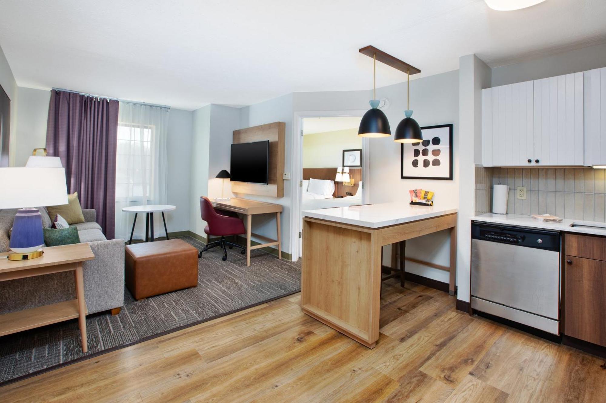 Staybridge Suites Omaha 80Th And Dodge By Ihg Eksteriør bilde