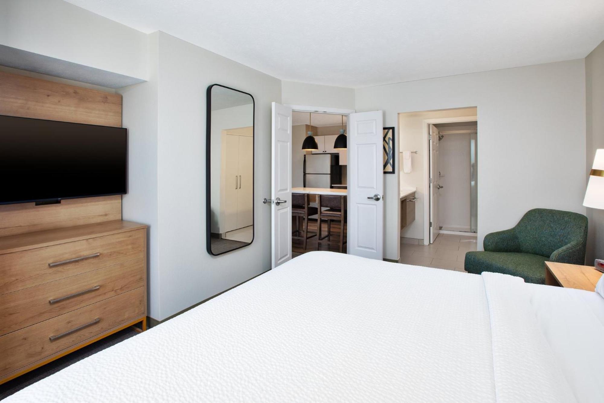 Staybridge Suites Omaha 80Th And Dodge By Ihg Eksteriør bilde