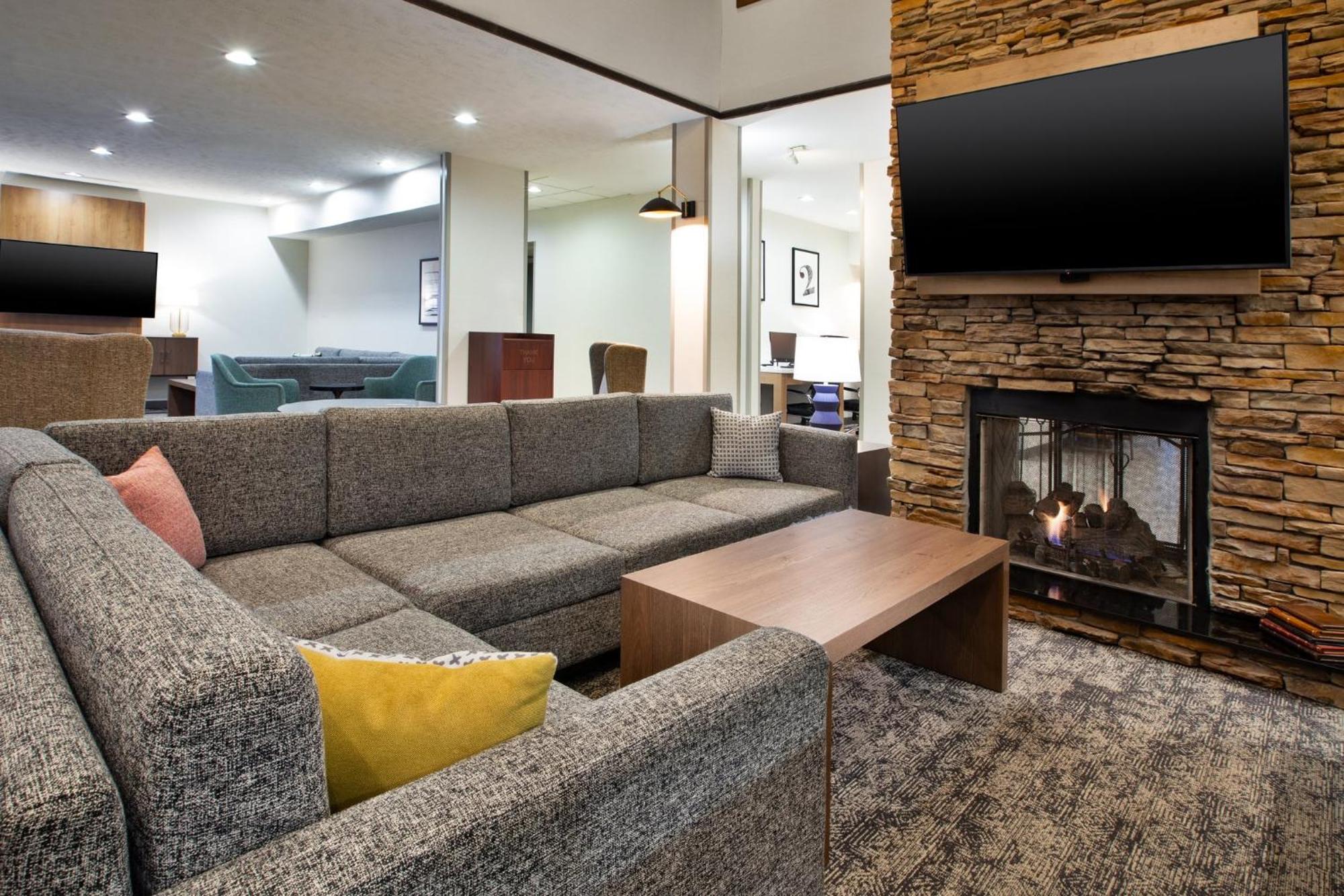 Staybridge Suites Omaha 80Th And Dodge By Ihg Eksteriør bilde