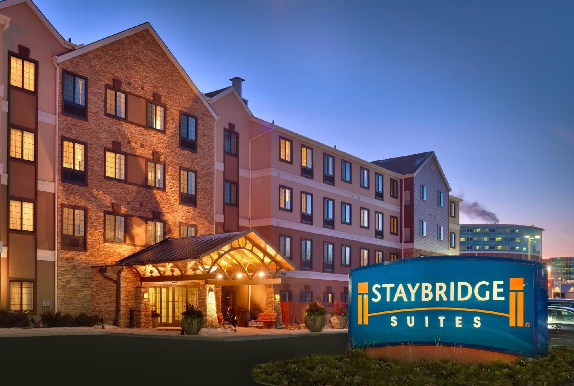 Staybridge Suites Omaha 80Th And Dodge By Ihg Eksteriør bilde