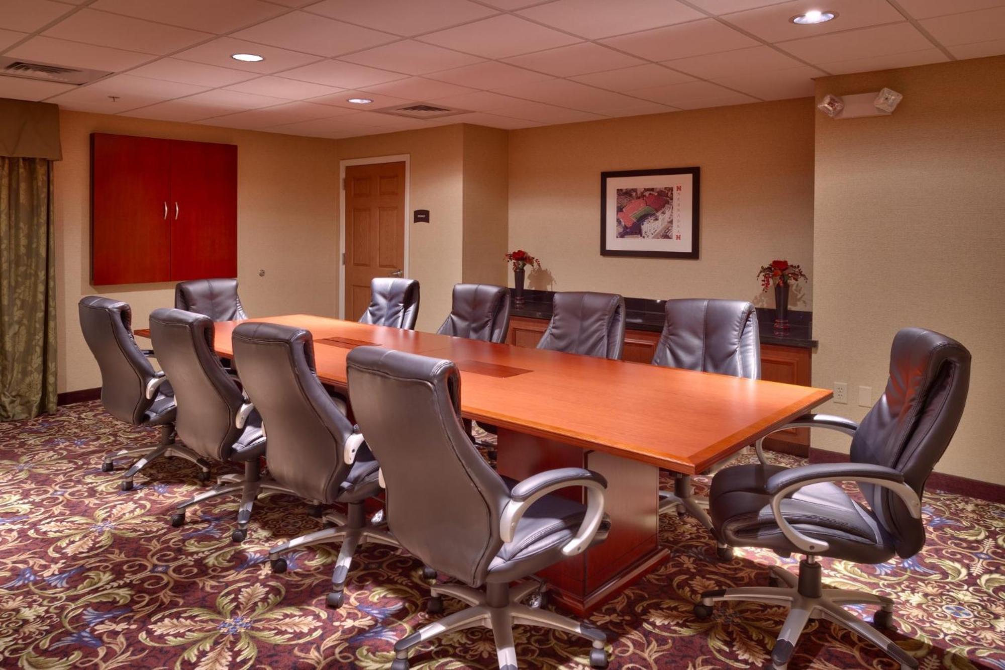 Staybridge Suites Omaha 80Th And Dodge By Ihg Eksteriør bilde