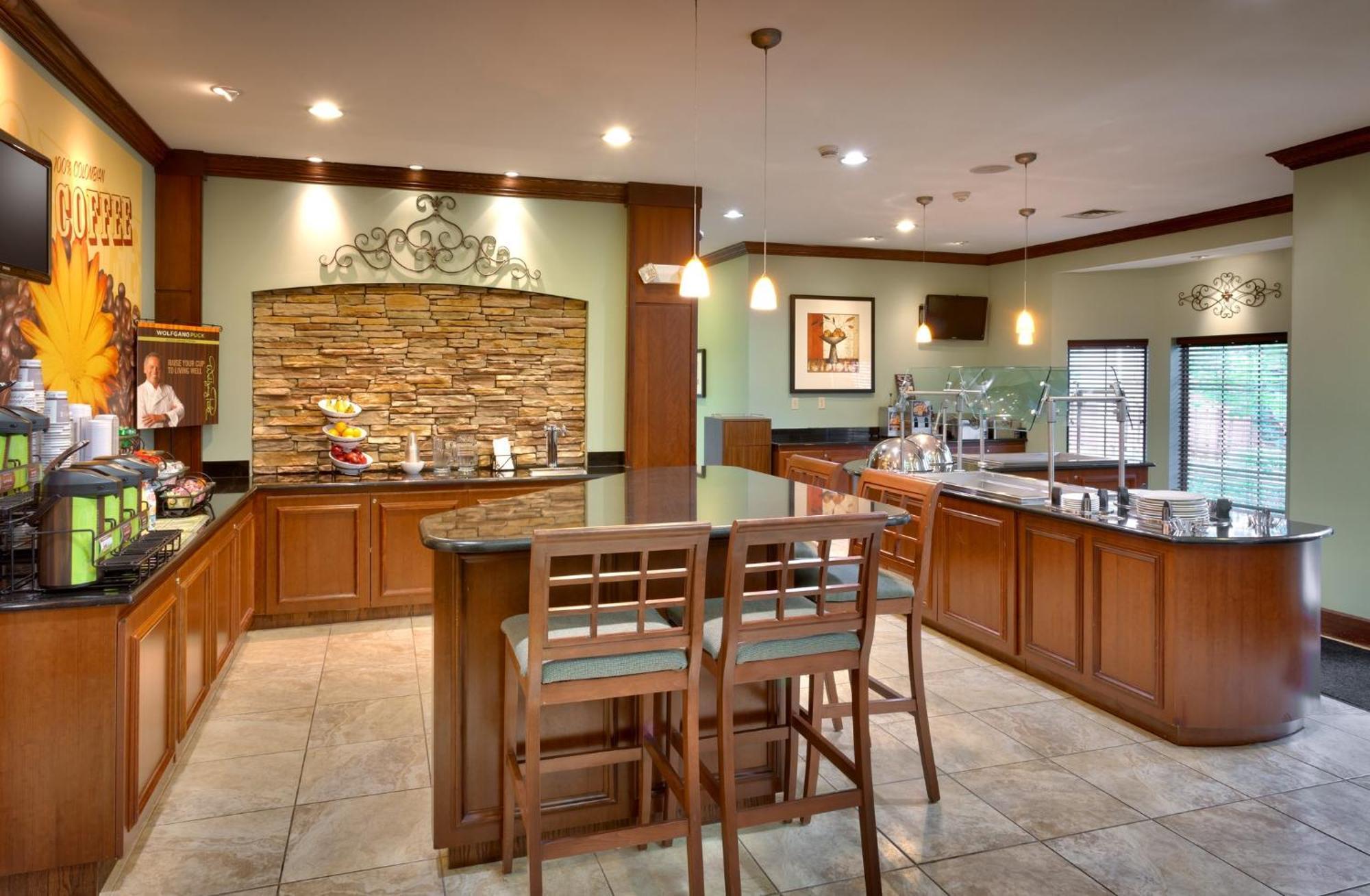Staybridge Suites Omaha 80Th And Dodge By Ihg Eksteriør bilde
