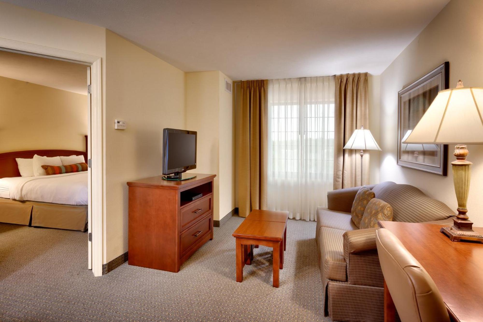 Staybridge Suites Omaha 80Th And Dodge By Ihg Eksteriør bilde